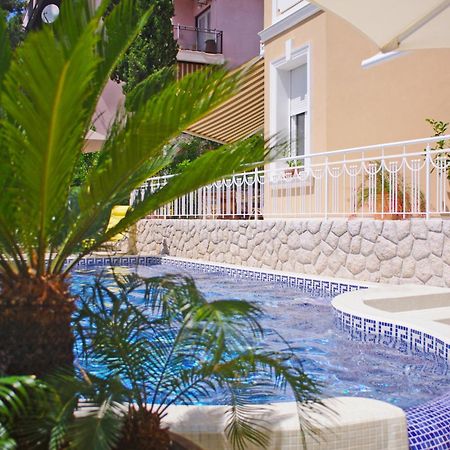 تْسْغيكفانِتْسا Guest House Villa Dagmar - Exclusive المظهر الخارجي الصورة