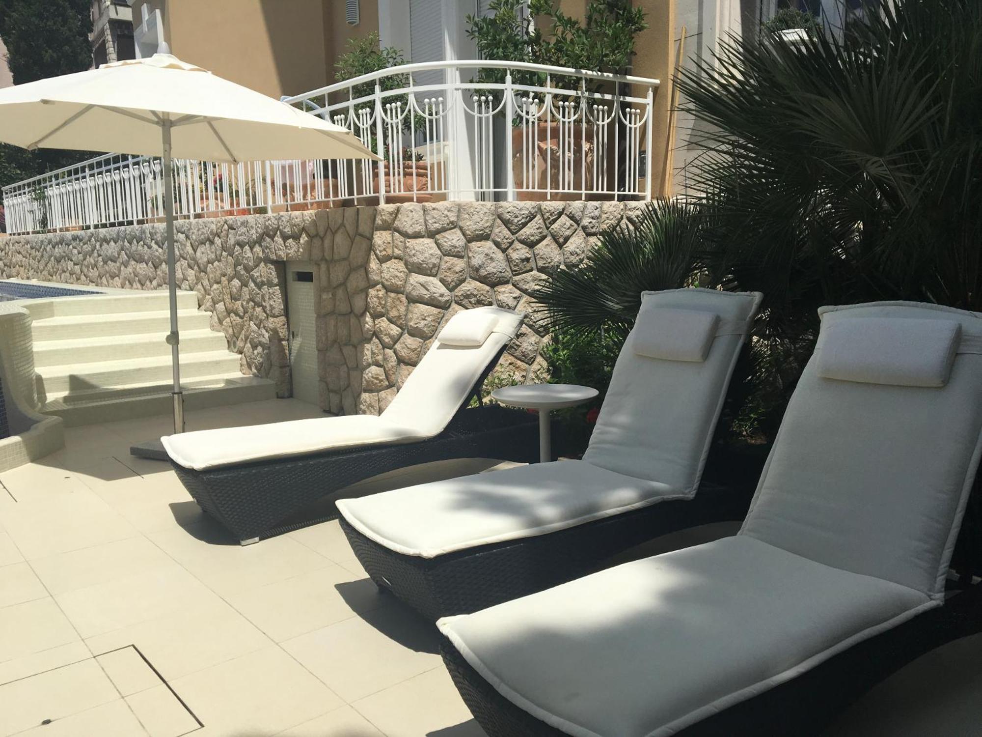 تْسْغيكفانِتْسا Guest House Villa Dagmar - Exclusive المظهر الخارجي الصورة